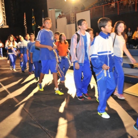 SENSACIONAL ABERTURA DA OLIMPÍADA COLEGIAL GUARULHENSE-2012