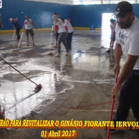 Mutirão para revitalizar o Ginásio Fioravante Iervolino - 